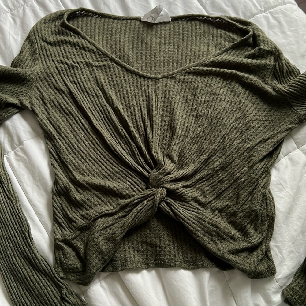 cropped sadie & sage top green long sleeve sweater top